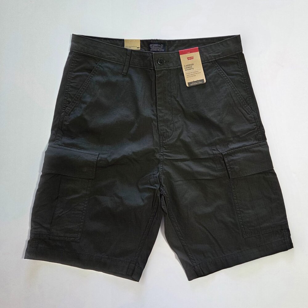 Levi’s Carrier Cargo Shorts, Men’s Size 32, Dark Olive/Charcoal